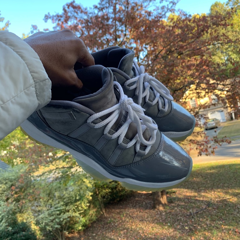 JORDAN 11 RETRO LOW COOL GREY